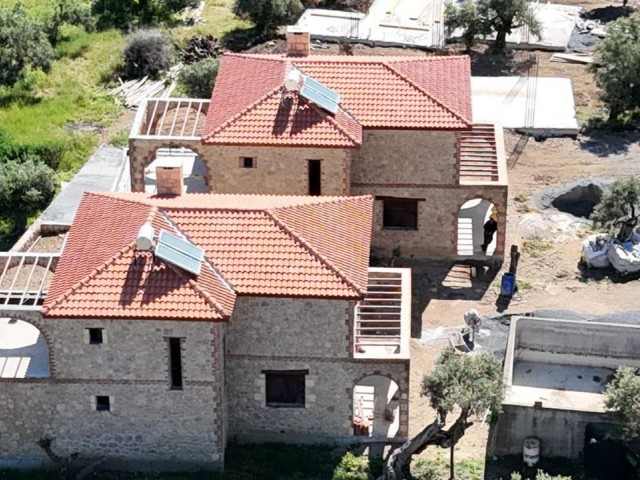 Girne/karşıyaka – Yağ Değirmeni Yakını Satılık 3+1 Lüks Villalar (proje) - Fotoğraf 4