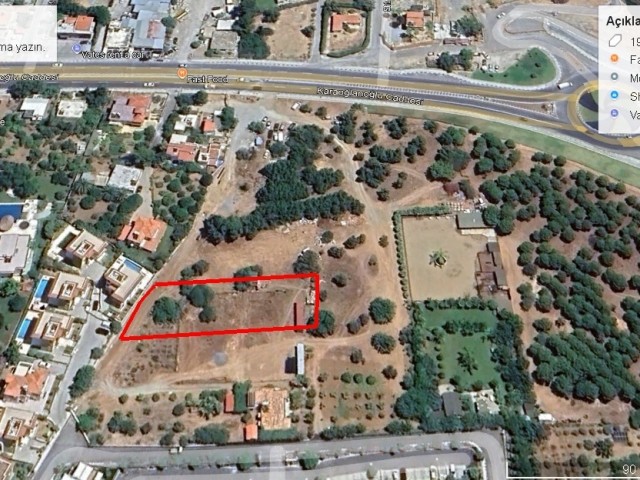 Girne /alsancak'ta Satılık Çıkartma Plajı Bölgesi Mükemmel Konumlu Arsa - Fotoğraf 2