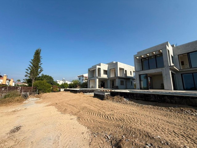 Girne Ozanköy Doğa Koleji Bölgesinde Türk Koçanlı 4+1 Satılık Villa - Fotoğraf 1