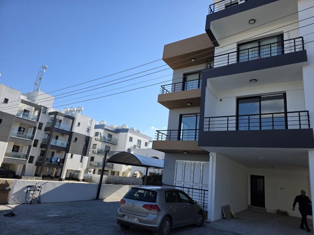 LEFKOŞA/GÖNYELİ’DE SATILIK 2+1 DAİRE – TÜRK TAPULU