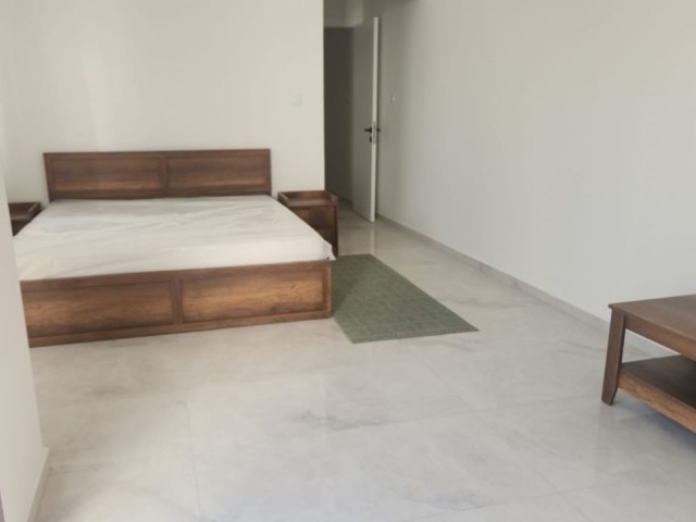Girne Merkez Satılık Daireler | 1+1 • 2+1 • 3+1 Seçenekler | Limana Yakın | Yüksek Kira Getirisi - Fotoğraf 3
