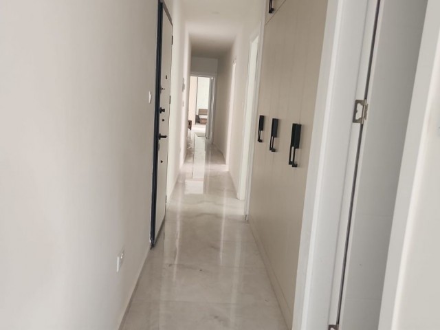 Girne Merkez Satılık Daireler | 1+1 • 2+1 • 3+1 Seçenekler | Limana Yakın | Yüksek Kira Getirisi - Fotoğraf 4