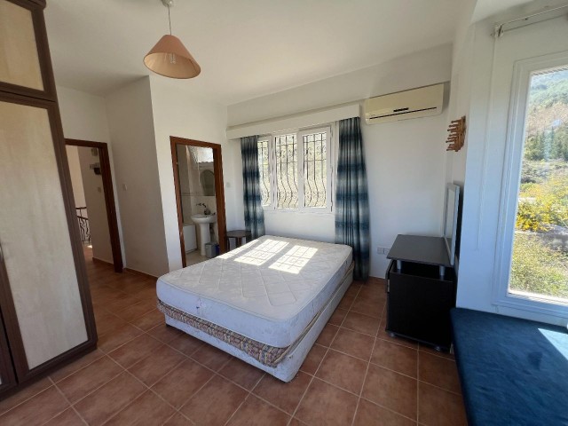 Girne/lapta Anaokulu Bölgesinde Satılık 3+1 Villa - Fotoğraf 3