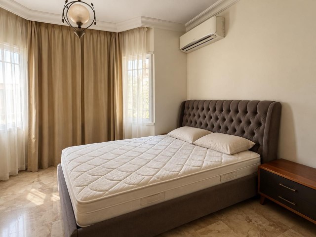 Satılık 3+1 Dubleks Penthouse Çarşı Merkezde Fırsat Daire/ Girne - Fotoğraf 4