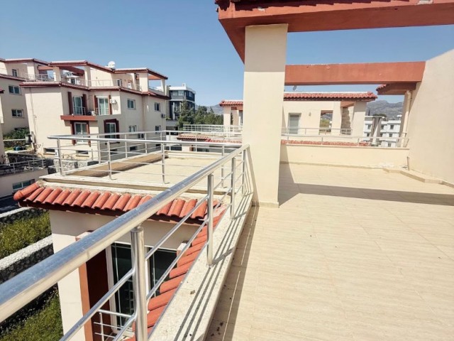 Lefkoşa Hamitköy’de Elden Ödeme İmkanı İle Triplex Villa | 84 Ay Faizsiz Ödeme - Fotoğraf 2