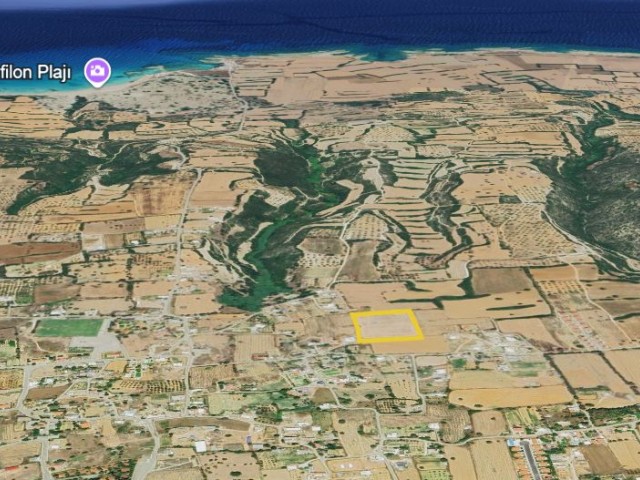 Dipkarpaz 13151 m² Satılık Arsa - Fotoğraf 1
