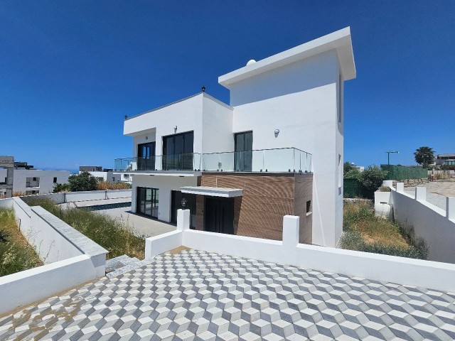 Alsancak 4+1 Lux Villa - Fotoğraf 4