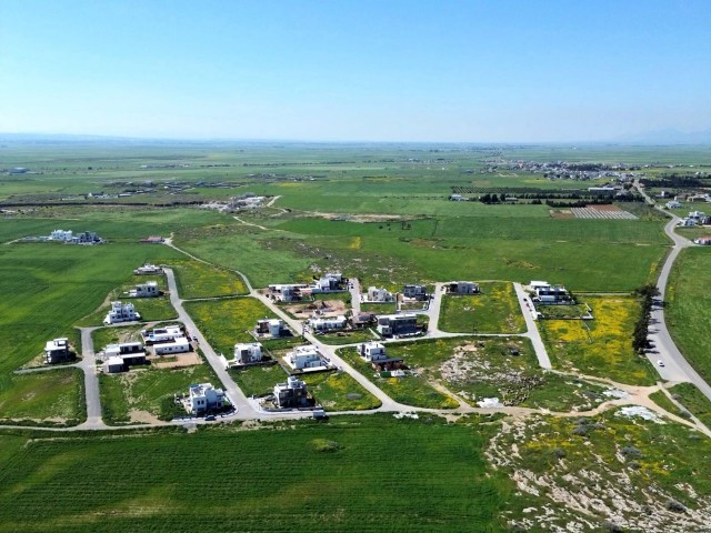 Satılık Arsa - Fotoğraf 2