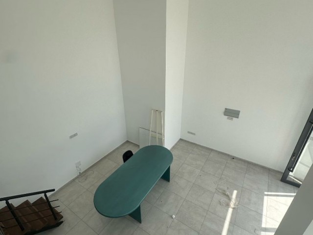 Lefkoşa Gönyelide Satılık Dükkan - Fotoğraf 2