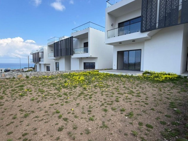 Girne Karşıyaka’da Satılık 2+1 Özel Bahçeli Daire | Site İçinde Restoran, Açık & Kapalı Havuz ve GYM - Fotoğraf 4