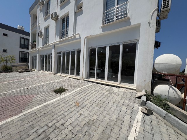 💎 Lapta'da 490 m² Ticari Gayrimenkul | Showroom ve Depo Avantajı - Fotoğraf 1