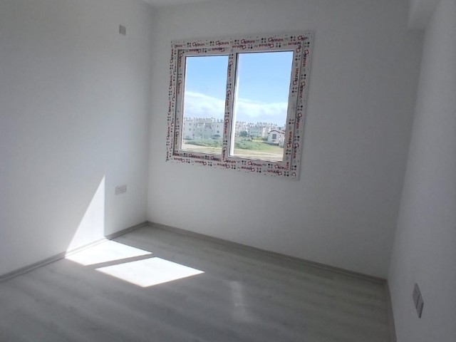 Lefkoşa Küçük Kaymaklı’da Türk Koçanlı Taşınmaya Hazır 3+1 Daire | 50 Peşinat – 12 Ay Taksit - Fotoğraf 4