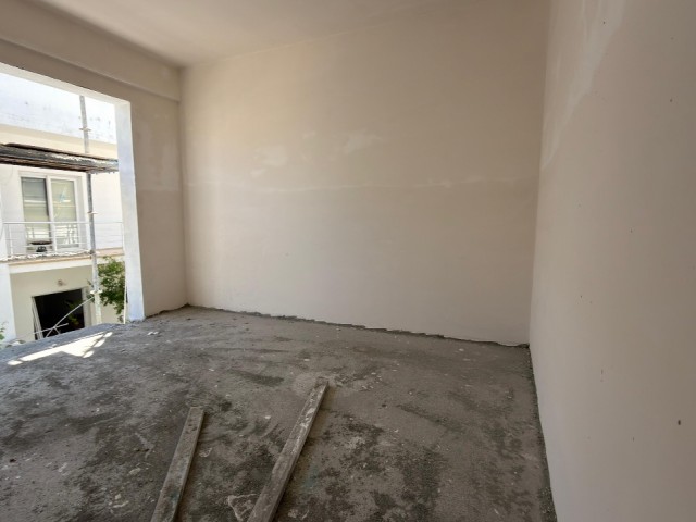 Girne Merkez'de 4 Ay Sonra Teslim | Satılık 2+1 Daireler - Fotoğraf 3