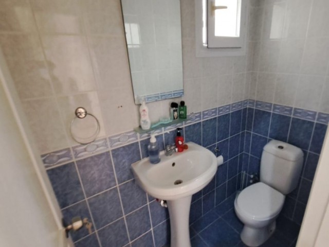 Girne nin tam merkezinde / Chamada hotel casino -23 nisan olullar/a sahile Girne Limana yürüme mesafesinde 4 köşe teraslı 3+1 güzel daire. - Fotoğraf 3