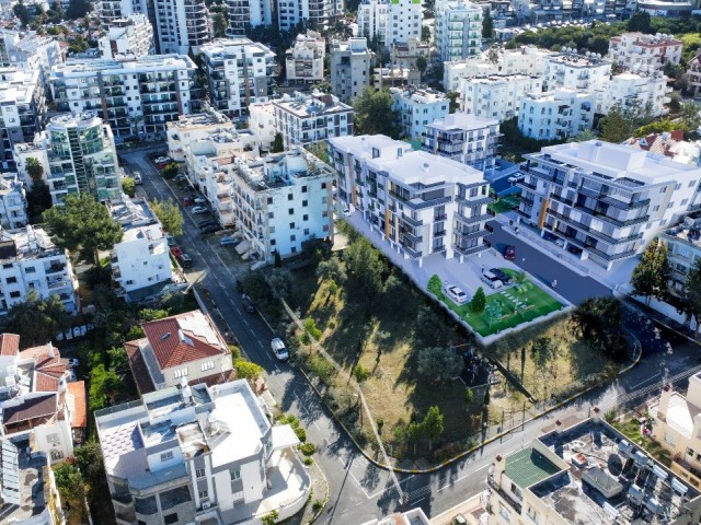 NEW!!! Girne merkezde taşınmaya hazır 3+1 lüks Penthouse, 2+1 ofis ve yaşam için uygun dairelermız mevcüttür. - Fotoğraf 2