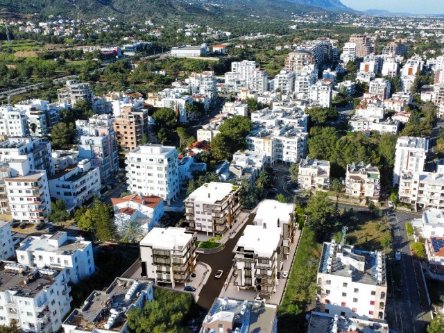 NEW!!! Girne merkezde taşınmaya hazır 3+1 lüks Penthouse, 2+1 ofis ve yaşam için uygun dairelermız mevcüttür. - Fotoğraf 3