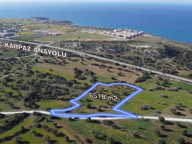 Gazimağusa - Tatlısu'da Deniz Manzaralı 4 Dönüm 3 Evlek 1752 Ayk2 ( 6518 M2 ) Satılık Arazi *** Dönümü £130.000 GBP *** - Fotoğraf 4