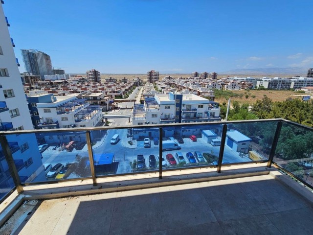 DENİZ MANZARALI SATILIK  STÜDYO DAİRE ***£54.000*** ISKELE -LONG BEACH Royal Life Poseidon