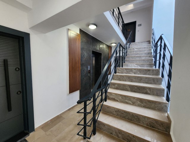 Girne – Lord Palace Hotel Yanında Satılık Lüks 2+1 Daire - Fotoğraf 3