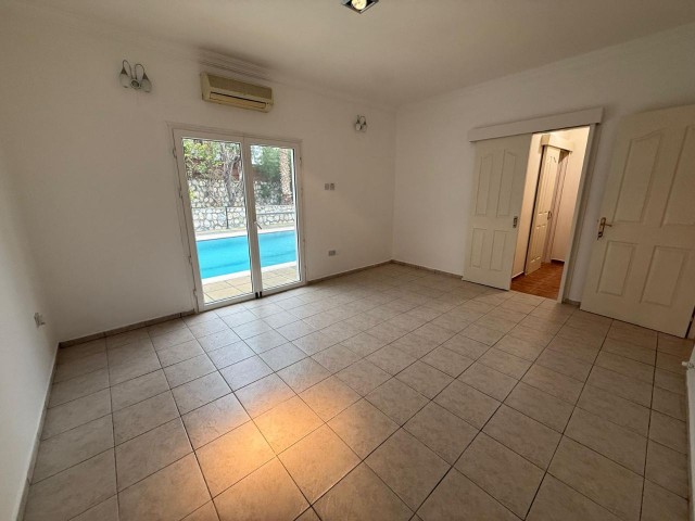 ✨ Karşıyaka’da Deniz & Dağ Manzaralı Geniş 4+2 Villa ✨ - Fotoğraf 3