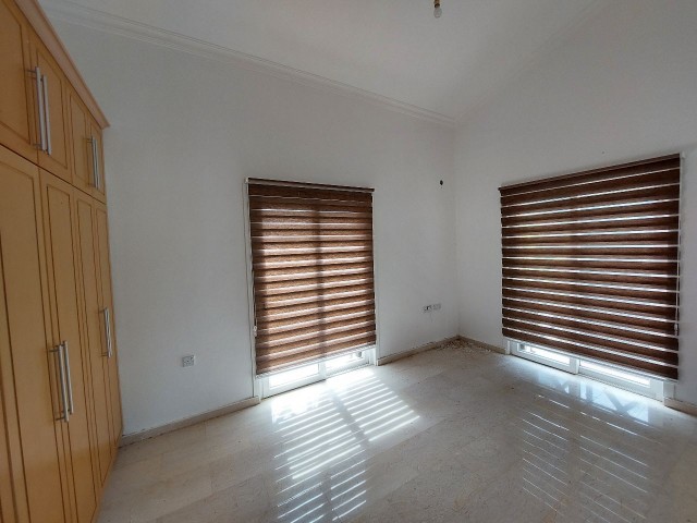 Arabkoy, satilik 3+1 villa, deniz ve dağa manzarali +905428777144 English,  Türkçe, Русский