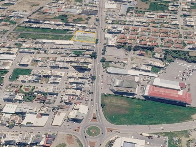 Lefkoşa şehir merkezinde harika ötesi bir arazi - Fotoğraf 1