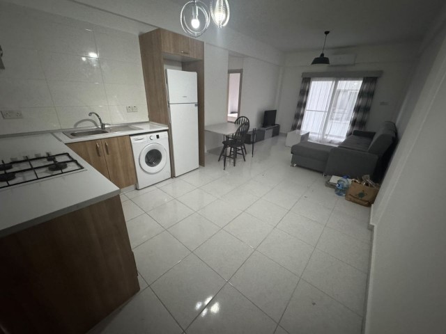 Küçükkaymakli bölgesinde burger King arkası kiralık daire - Fotoğraf 1