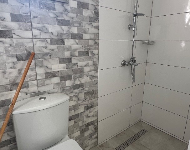 Lefkoşa Hamitköy’de Satılık Türk Malı Geniş 2+1 Daire | 90 m² | - Fotoğraf 3