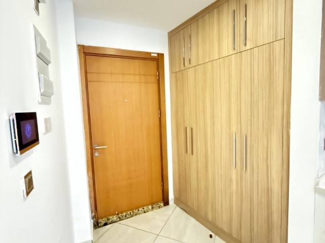 Girne merkezde satılık 2+1 Daire