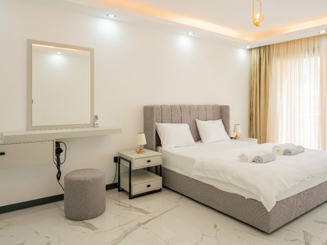 Karşıyaka'da Satılık 2+1 Penthouse - Fotoğraf 3