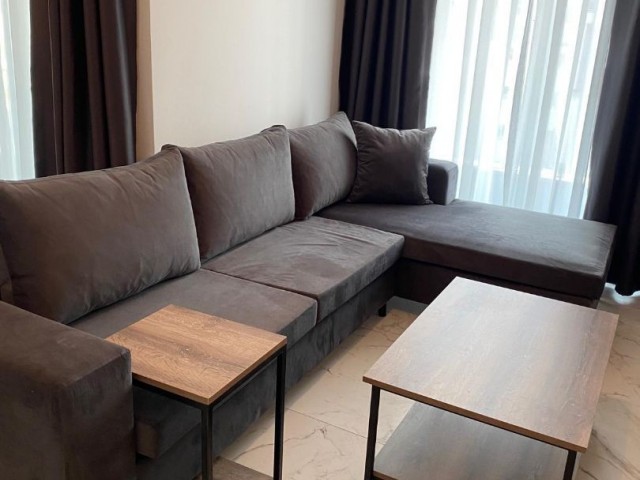 Girne Merkezde satılık 3+1 eşyalı daireler, Türk koçanlı