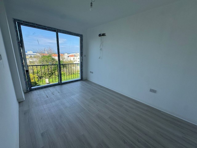 ALSANCAKTA SATILIK 2+1 SİFİR DAİRELER