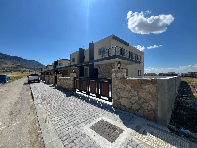 Girne Boğaz Satılık 3+1 Villa - Fotoğraf 3