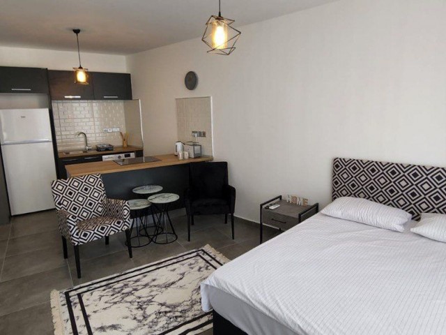 GİRNE MERKEZ' DE SATILIK STUDYO  DAİRE