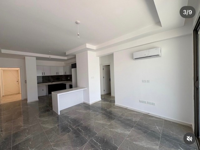 📍Lefkoşa Hamitköyde site içerisinde sıfır 2+1 daireler,  💷 30.000 stg peşinat , kalan ödeme kira öder gibi ödeme seçeneği