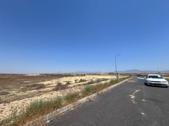 Lefkoşa Aydemet Bölgesinde Satılık 2 Adet Türk Malı Arsa - Fotoğraf 4