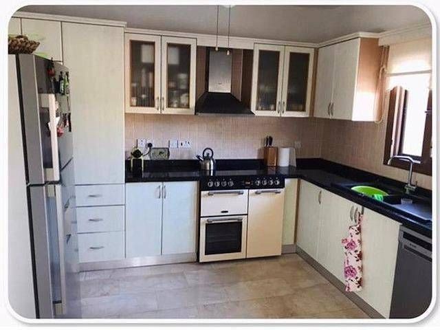 Girne'de Satılık 3+2 Villa - Fotoğraf 2