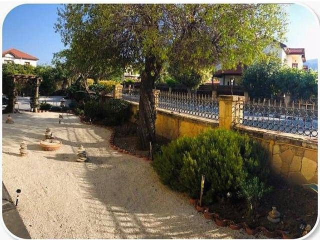 Girne'de Satılık 3+2 Villa - Fotoğraf 4