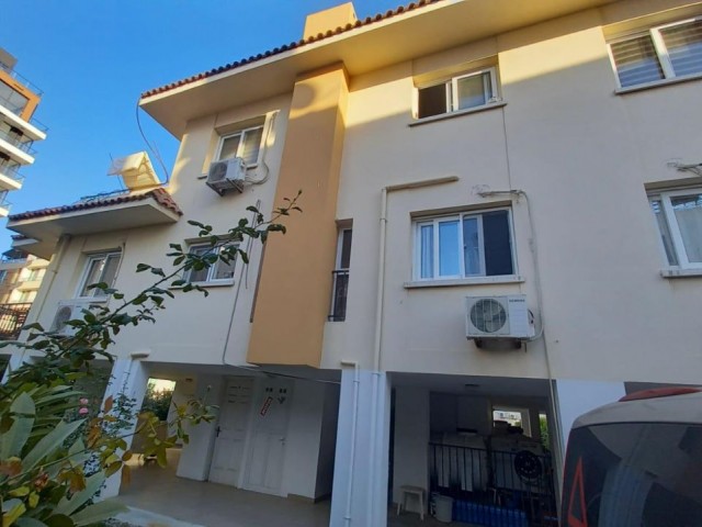 Girne'de Satılık 2+1 Daire - Fotoğraf 4