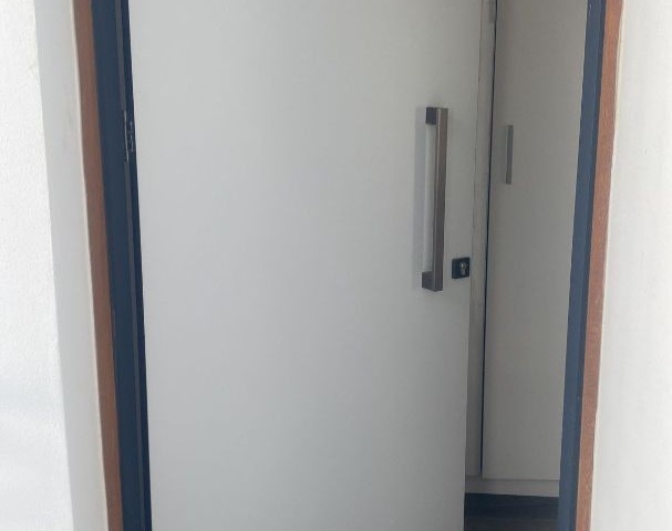 Girne / Ozanköy Bölgesinde Yeni Bina Eşyalı Satılık Daire - Fotoğraf 2