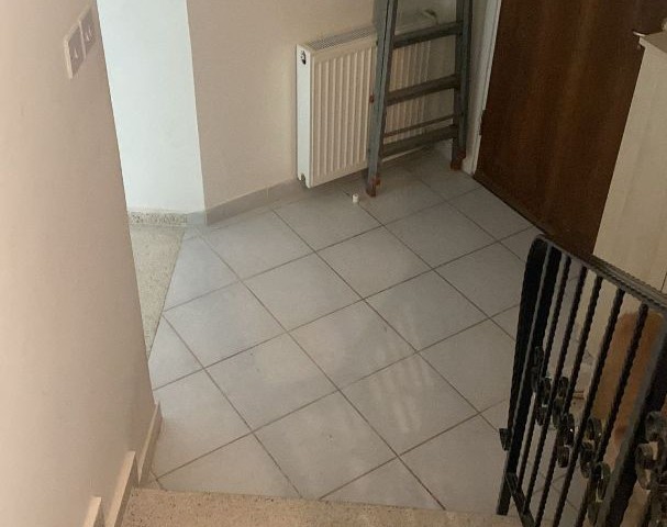 EDREMİT'TE SATILIK 4+1 HAVUZLU VİLLA