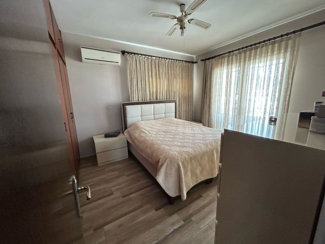 Girne Merkezde Satılık 3+1 Türk Koçanlı Full Eşyalı Daire - Fotoğraf 4