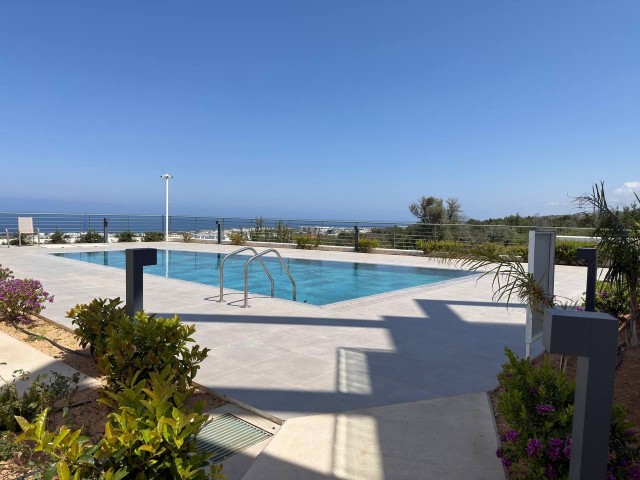 Girne Esentepede Full Deniz Manzaralı Satılık 1+1 Loft Daire – Roof Teraslı - Takas ve Ödeme Planlı - Fotoğraf 1