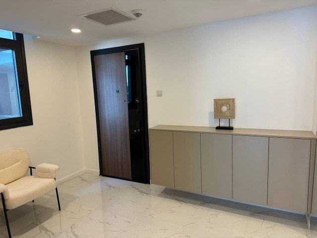 Satılık – Tam Eşyalı 2+1, 3 Banyolu Deniz Manzaralı Daire | Grand Sapphire Resort, B Blok –İskele, Kuzey Kıbrıs - Fotoğraf 3