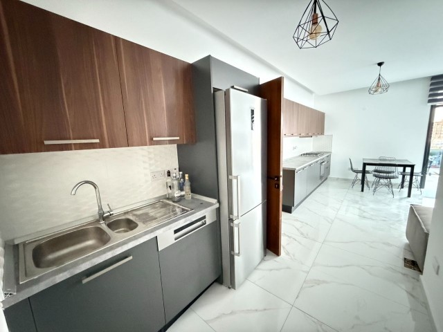 GİRNE MERKEZ’DE SATILIK 2+1 PENTHOUSE