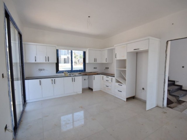 Çatalköy'da 4+1 SIFIR villa - Fotoğraf 2