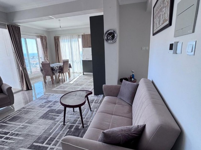 KREDI OLUR İskele Merkez'de Deniz Manzaralı, Ful Eşyalı Satılık Daire! - Fotoğraf 1