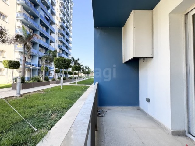 Poseidon Sitesi'nde stüdyo daire ! koçanı ayrılmıştır ! - Fotoğraf 2