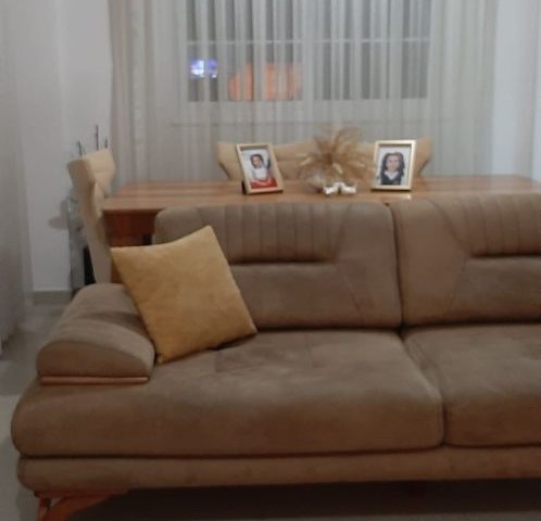 Mağusa Çankkale Bölgesinde Müstakil Konforunu Aratmıyacak Full Eşyalı Zeminkat Daire - Fotoğraf 2