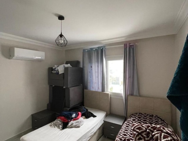 ROYALSUN ELİT (LARİMAR) DE  HAVUZ MANZARALI FULL EŞYALI 2+1 DAİRE